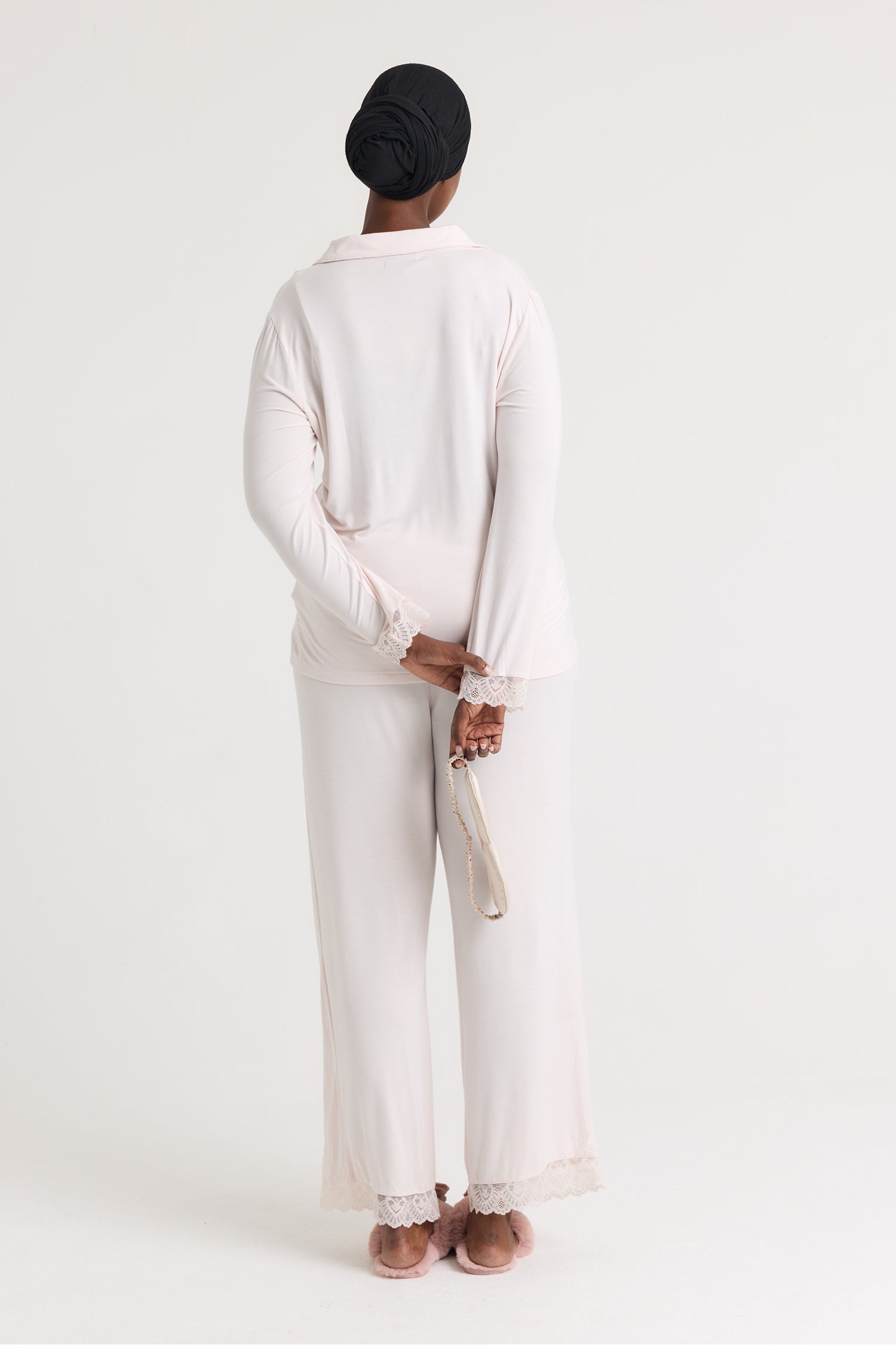 Bamboo Lace Pajama Set in Powder Puff
