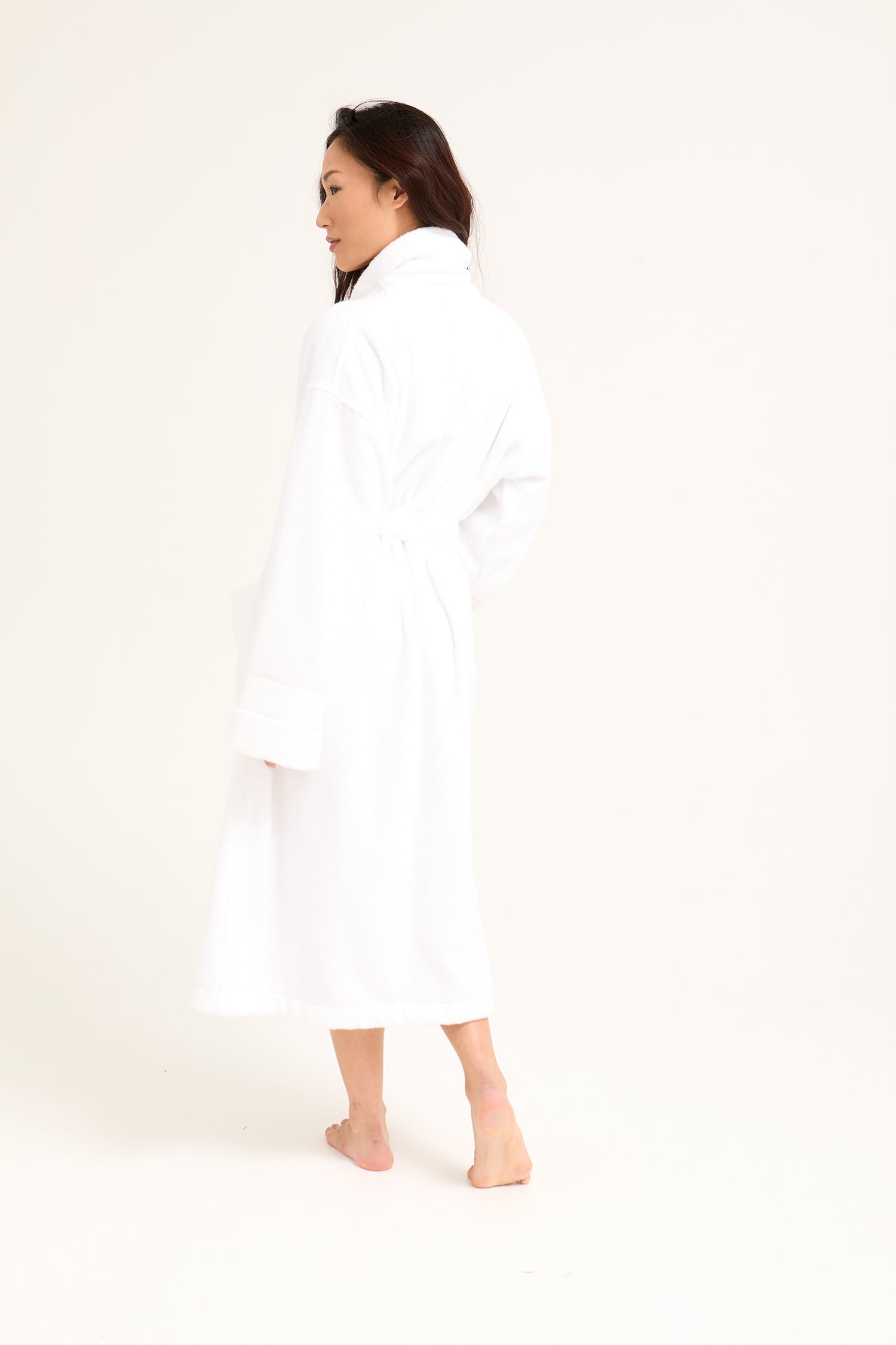 Bamboo Towelling Robe in Cloud White