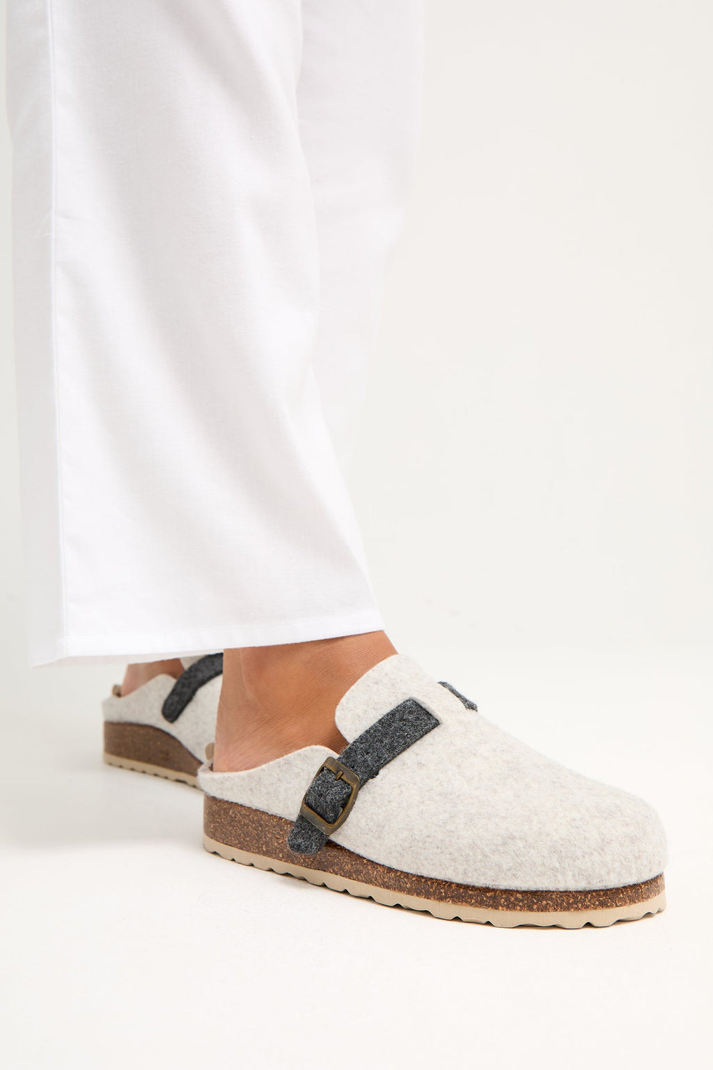 Jordan Mule Slippers in Off-White
