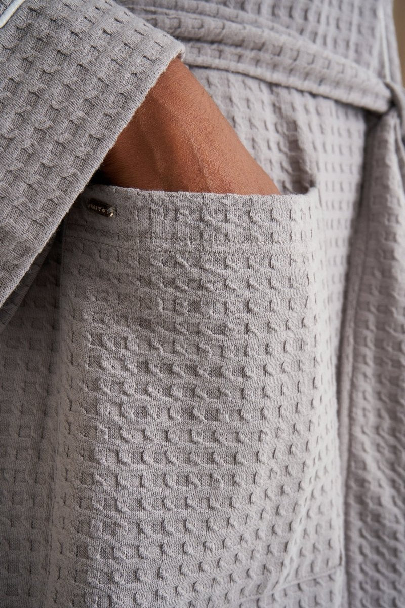 Luxury Suite Waffle Robe in Gray
